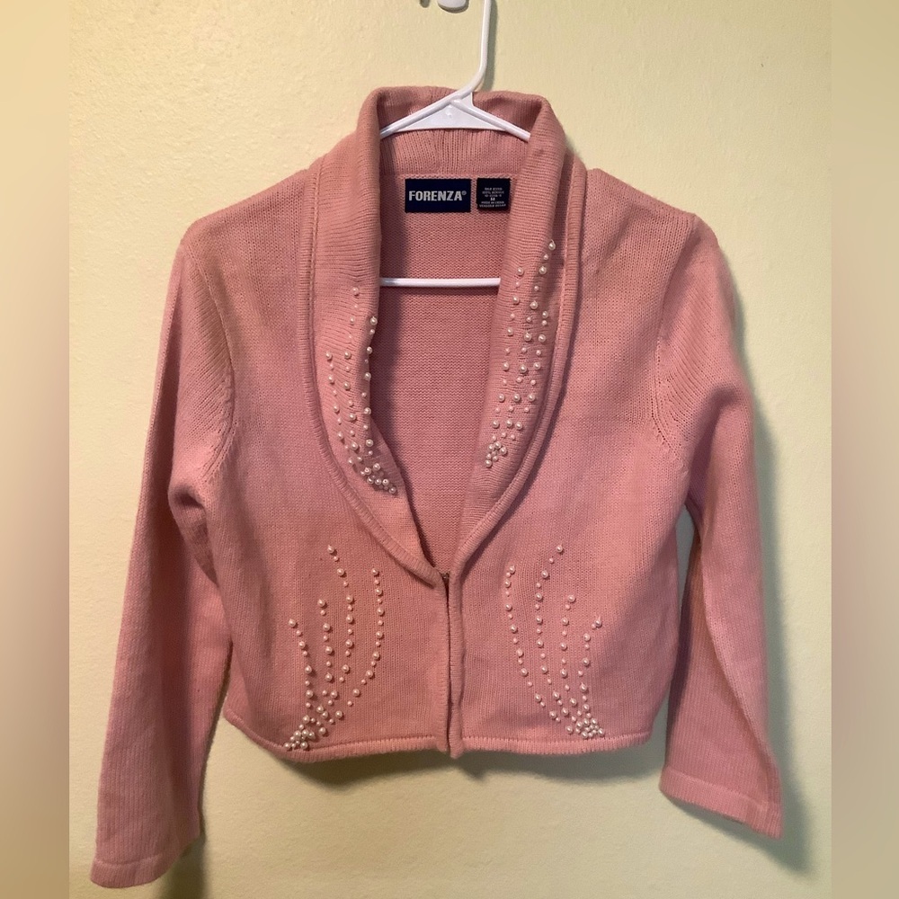 Vintage forenza M cropped pearl detail hook & loop closure feminine 90s cardigan